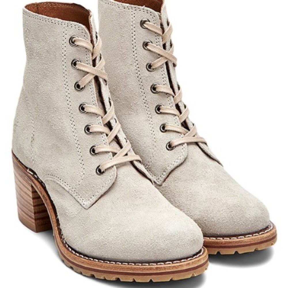 TRENDING Frye Sabrina 6G White Grey Suede Leather Lace Up Moto Combat Ankle Boot - Picture 4 of 16